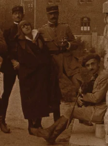 Tarnowskie Góry, przed kasynem oficerskim, marzec 1921