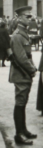 Żołnierz na Rynku w Gliwicach, kwiecień 1922